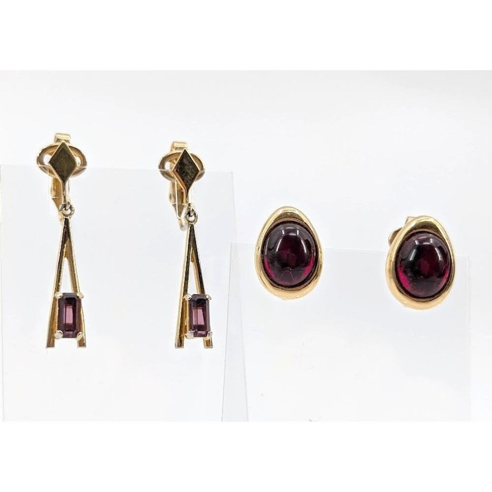VTG Avon Red Rhinestone Earrings Gold Tone Set 2 Cabochon and Dangle‎ Clip On